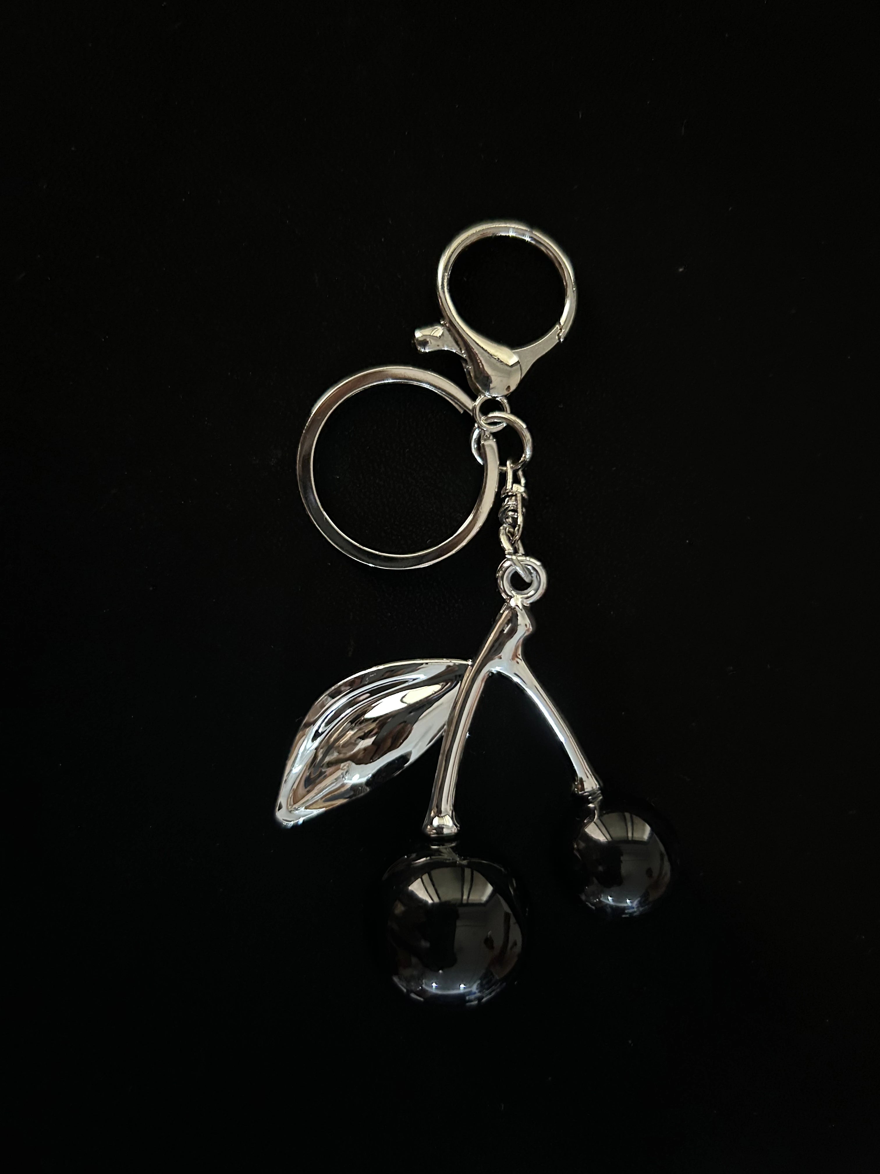 In Voguish Noir Cherry Charm